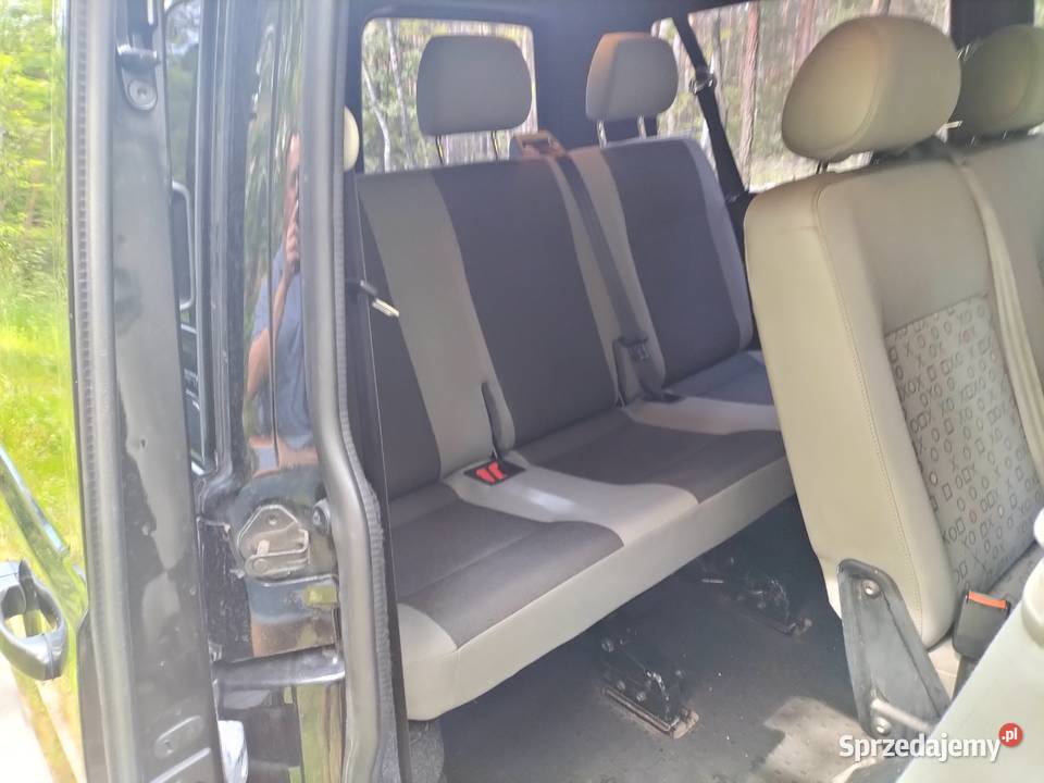 Volkswagen T5 9osobowy 257000km Głogów sprzedam