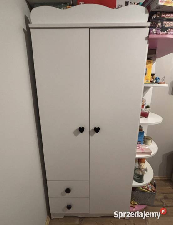 Zestaw mebli do pokoje dziecięcego