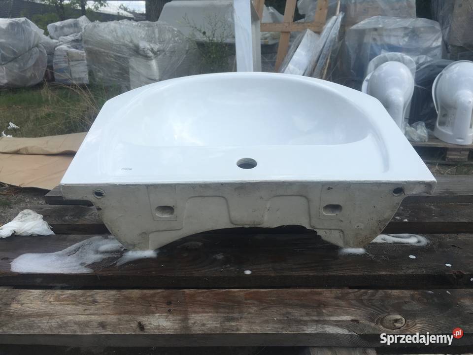 Umywalka wisząca 60x48 firmy KOŁO Umywalki Reguły