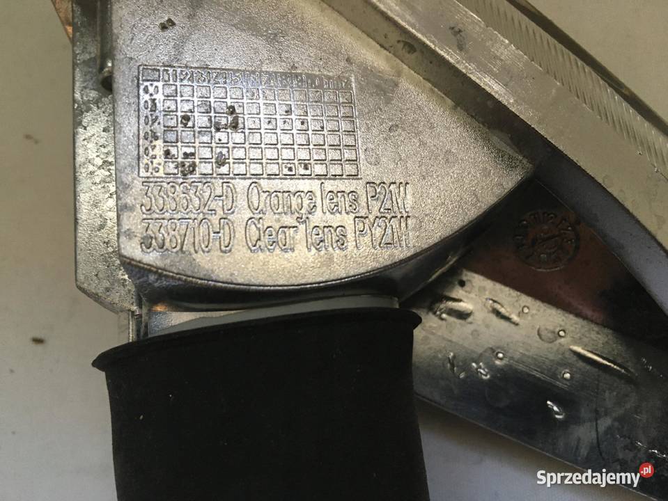 HONDA PES 125 i Kierunkowskaz Migacz prawy Łobżenica