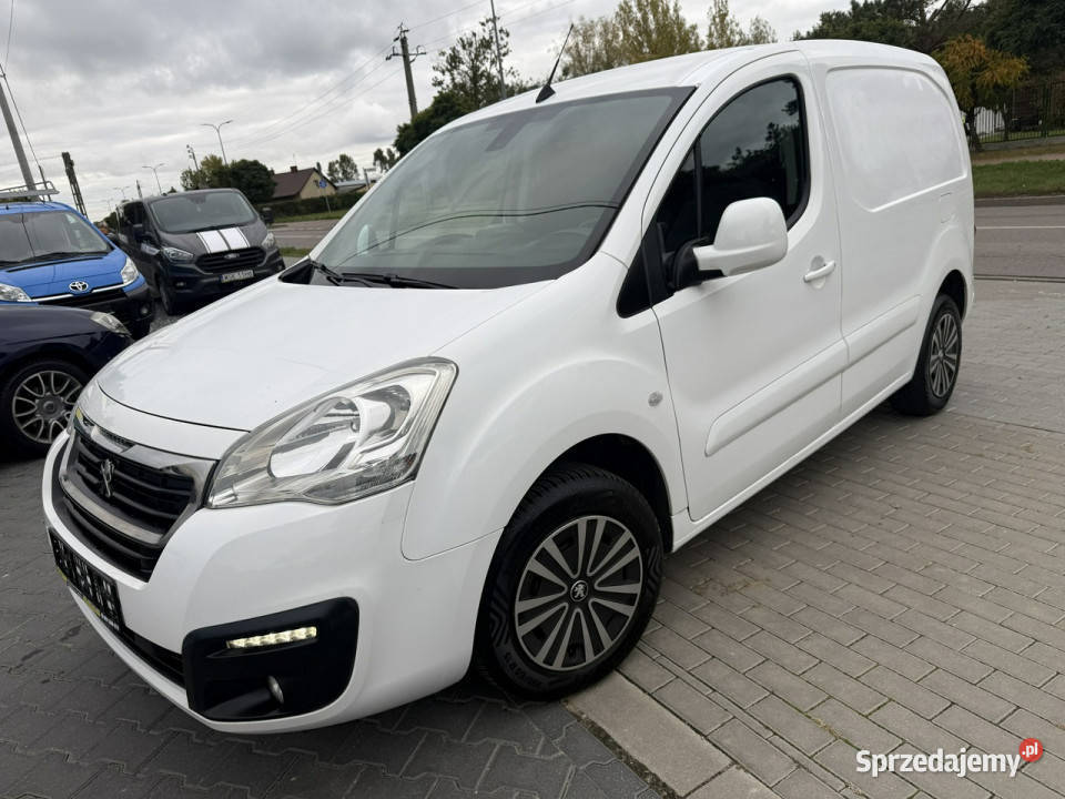 Peugeot Partner Peugeot Partner Lift 16HDi 2015r manualna Sokołów Podlaski