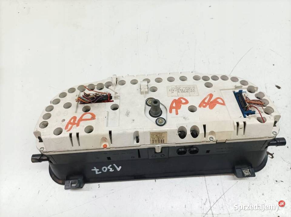 LICZNIK EU SPRAWNY 7700308313 25 D 74 Renault świętokrzyskie