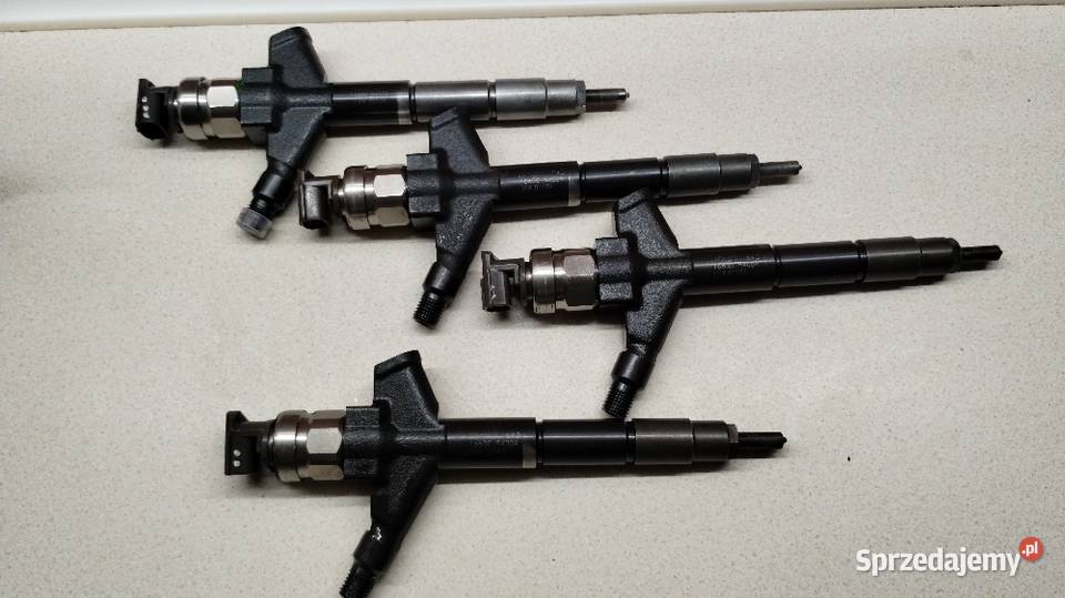 Wtryski Denso nissan pathfinder r 51 25 190 sprzedam