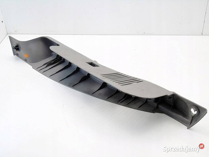 BOCZEK BAGAŻNIKA PRAWY TYŁ NISSAN ALMERA TINO osobowe