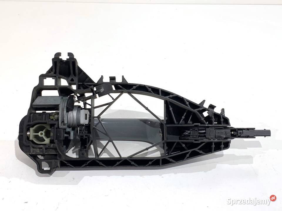 KLAMKA ZEWNĘTRZNA PRAWY PRZÓD LY7C AUDI A6 C8 osobowe