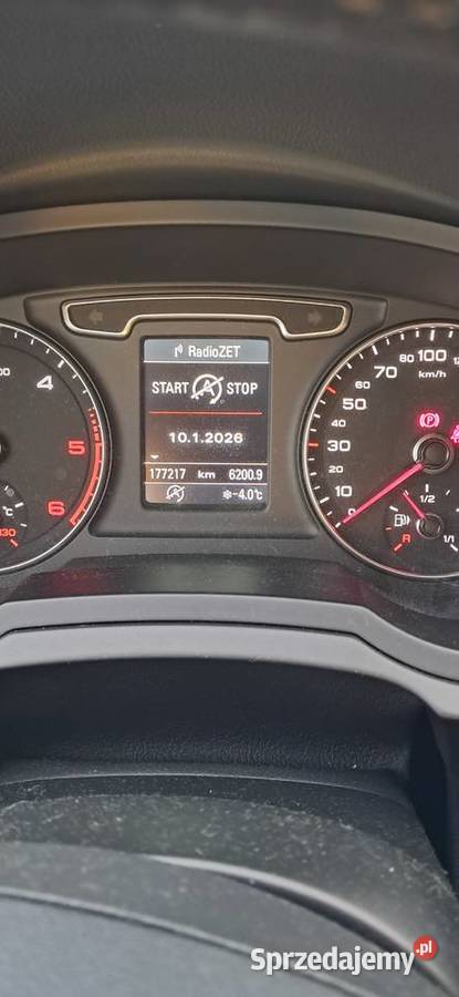 Audi Q3 I 20 TDI 140 salon Polska Bobrowniki