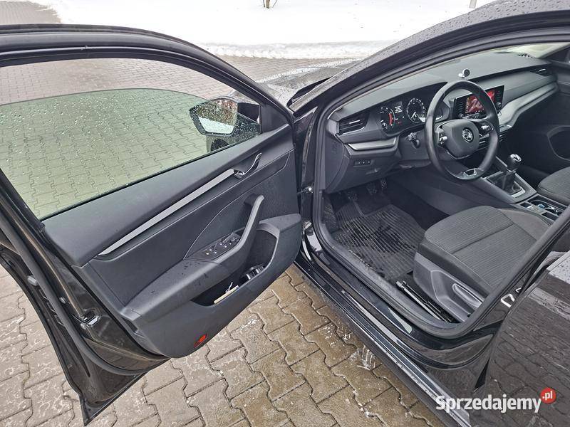 SKODA Octavia IV Ambition Kombi 15 TSI 150 8688 mazowieckie Warszawa