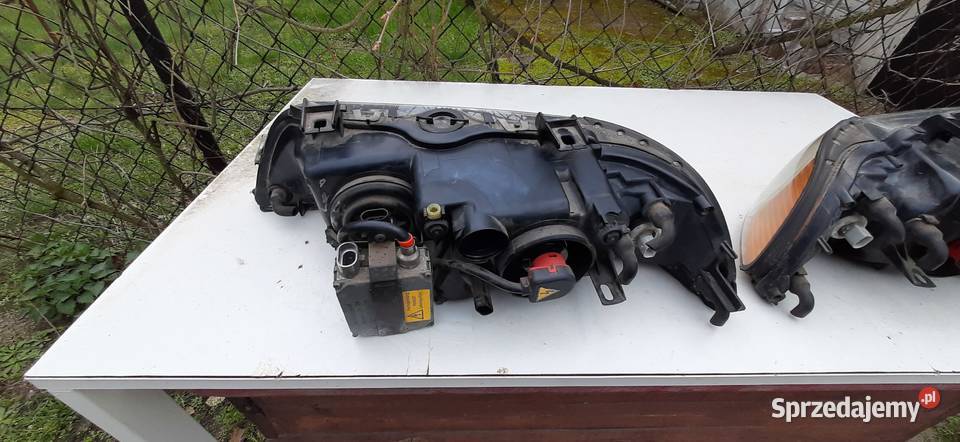 Sprzedam lampy e39 lift xenon sprzedam