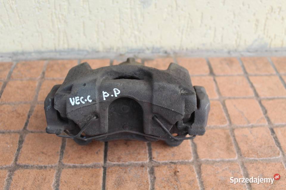 ZACISK HAMULCOWY PRAWY PRZÓD OPEL VECTRA C 19 sprzedam