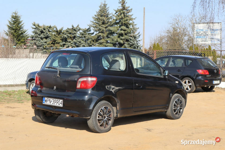 Toyota Yaris 2000r 10 benzyna Wspomaganie Tanio lakier metallic Yaris Warszawa sprzedam