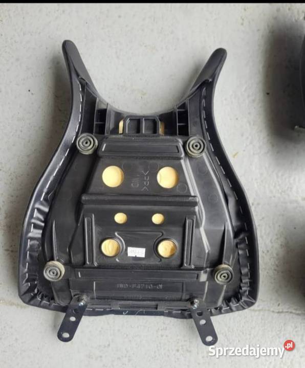 YAMAHA R3 R 3 1924 FOTEL KANAPA SIEDZENIE wielkopolskie