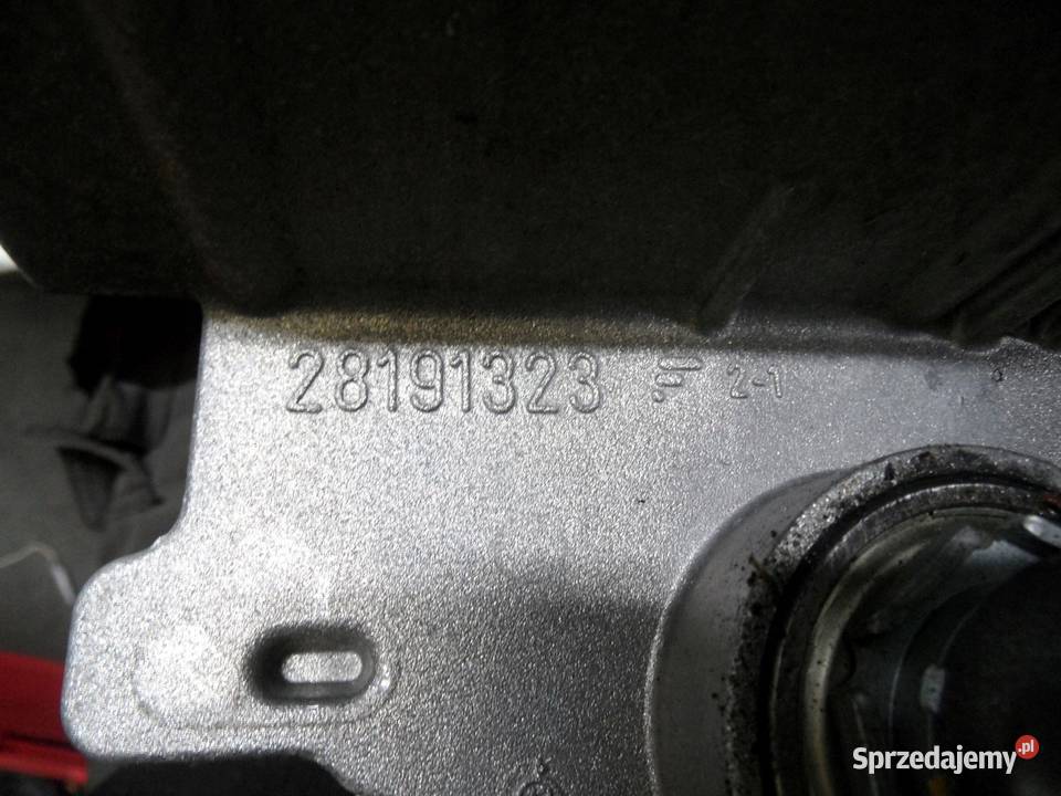 PANDA III 13r Kolumna kierownicza 735576200 osobowe sprzedam