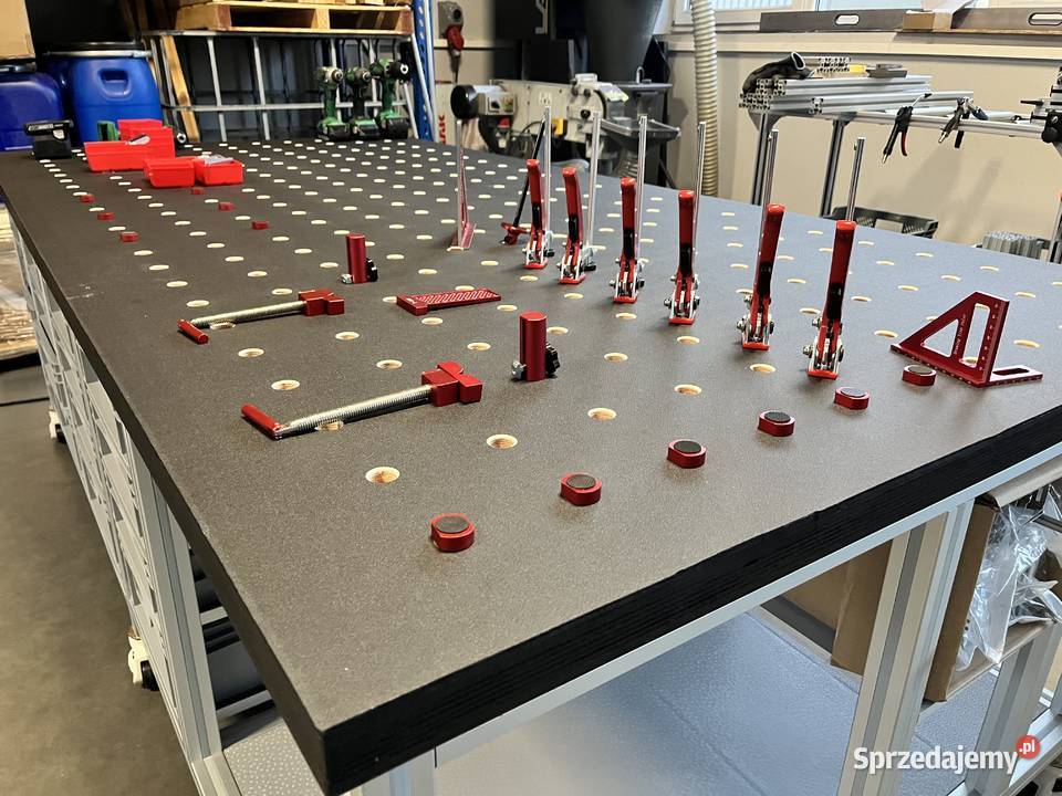 Duży stół montażowy 1250x2500mm z magazynem małopolskie Niedomice sprzedam