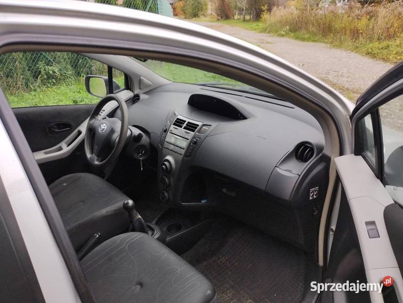 Toyota Yaris gniazdo USB śląskie Ustroń