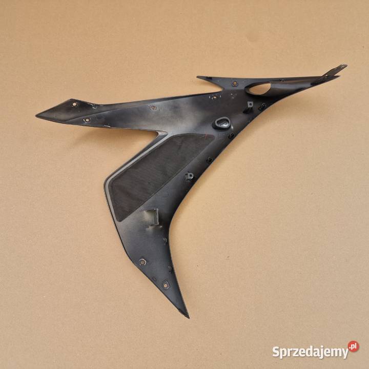 YAMAHA R1 RN12 BOK BOCZEK OWIEWKA LEWA Bieleń