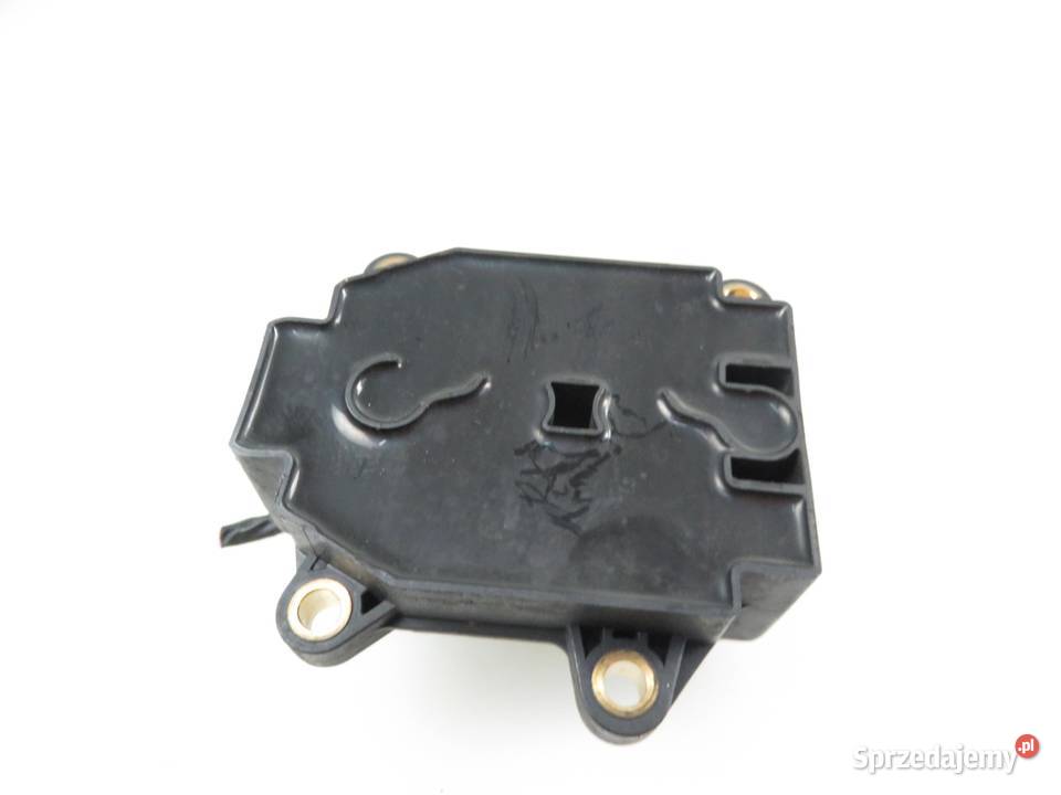 CEWKA RENAULT CLIO III 12 16V 77040001 osobowe