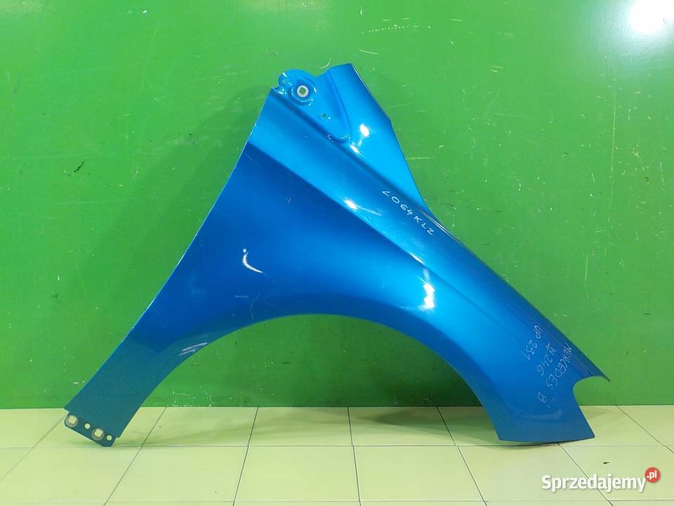 MERCEDES B W245 16 B 15r 5D blotnik prawy przod sprzedam