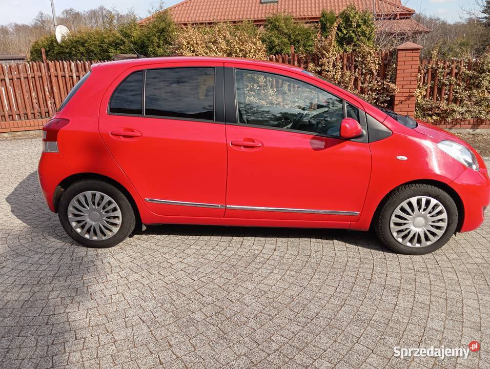 TOYOTA YARIS SUBARU TREZIA 13 2011 poduszka powietrzna Ostrołęka