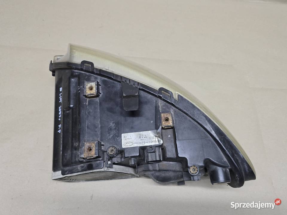 Lampa Prawy Przód CHRYSLER VOYAGER 33 IV LIFT
