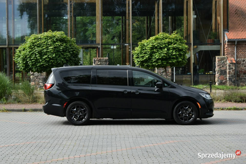 Chrysler Pacifica 36 V6 291 2019r Touring Kamera