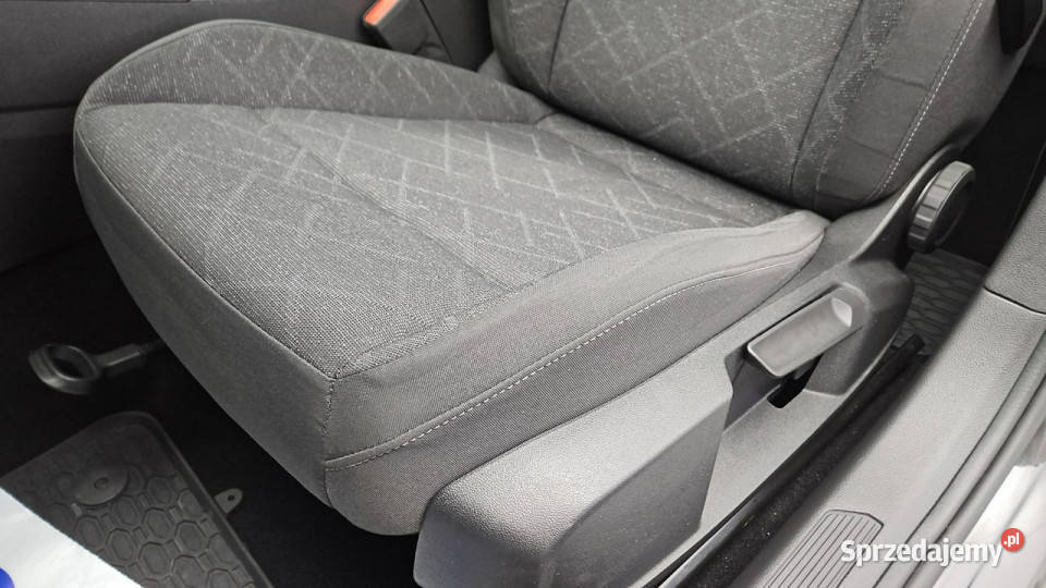 Volkswagen Golf VIII 20 TDI Life Z Polskiego Kombi Warszawa sprzedam