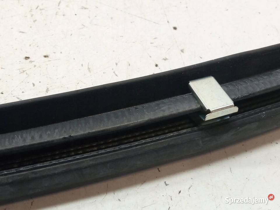 USZCZELKA DRZWI PRAWY PRZÓD KAROSERYJNA Toyota Uszczelki świętokrzyskie