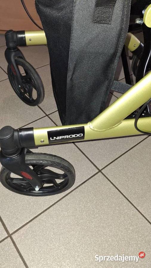 Balkonikchodzik 4 koła sprzedam