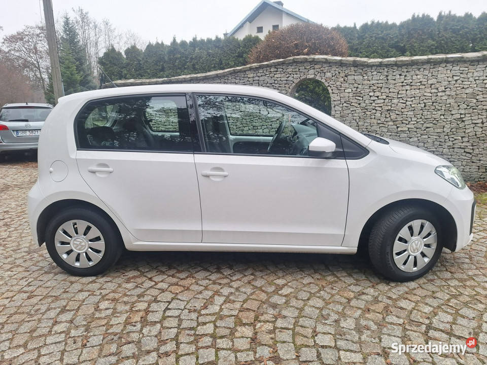 Volkswagen Up zadbany nieduży przebieg światła do jazdy dziennej śląskie