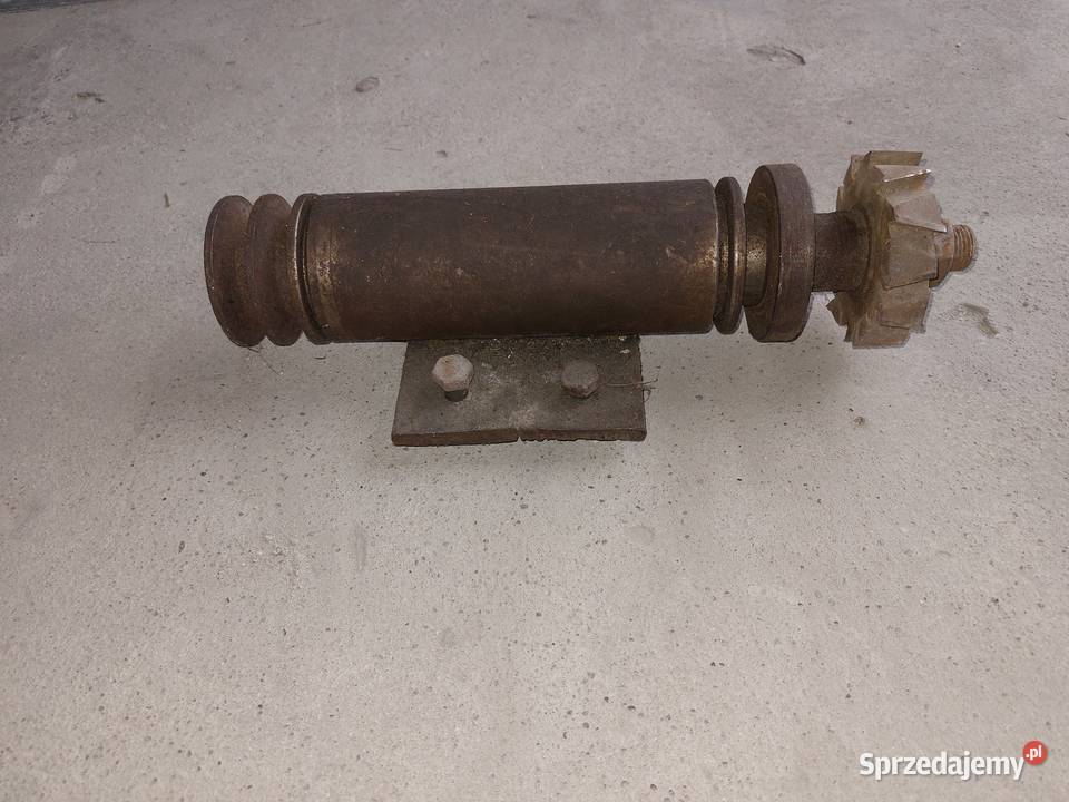 Walek do krajzegi frezarki Frezarki opolskie Daniec