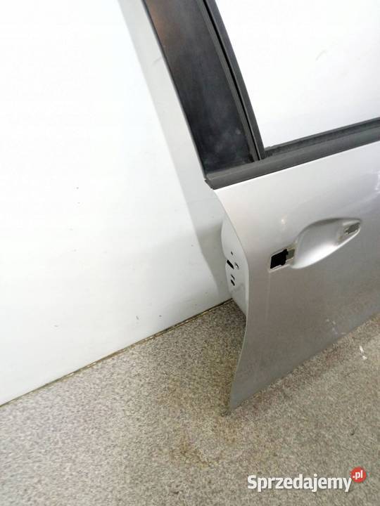 DRZWI PRAWE PRZÓD EZRC 5D Peugeot 208 I 2012