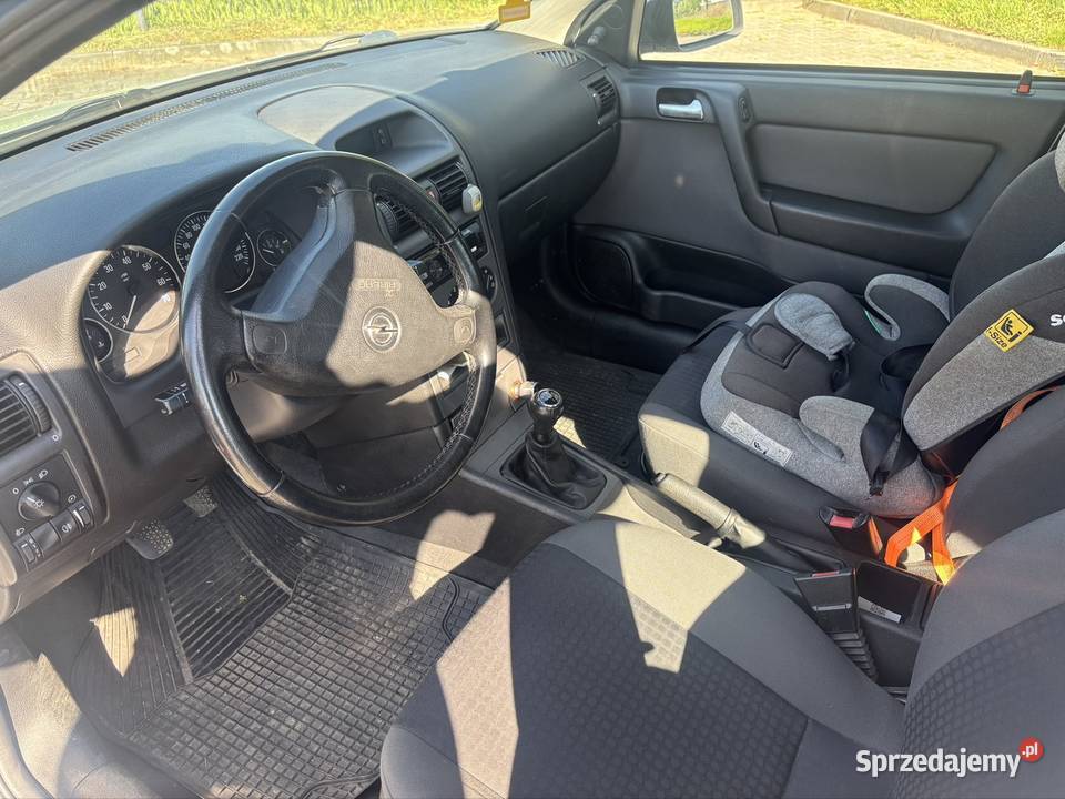 Sprzedam Opla Astra 16 16v benzyna 2003r immobilizer Zduny
