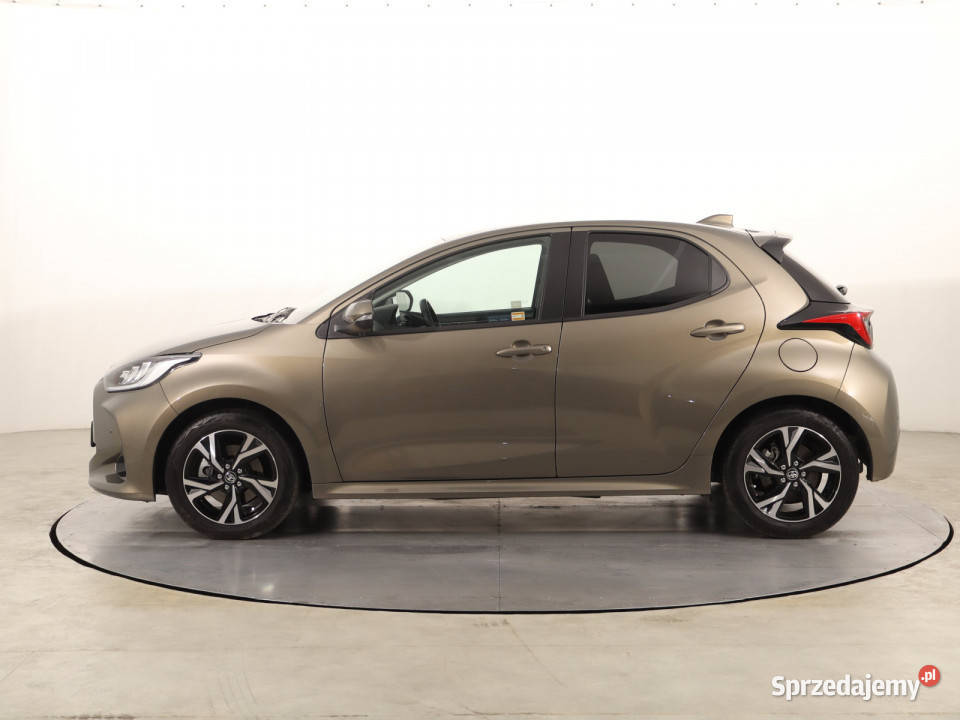 Toyota Yaris 15 VVTi Hybrid poduszka powietrzna Katowice