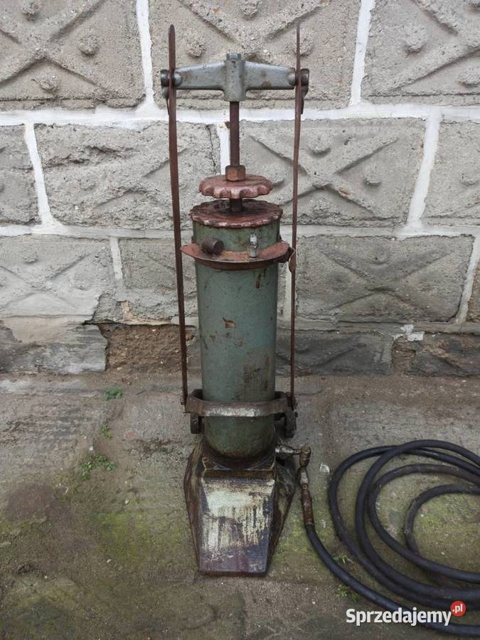 Stara duża towotnica nożna 80 stal żeliwo cięzka wielkopolskie