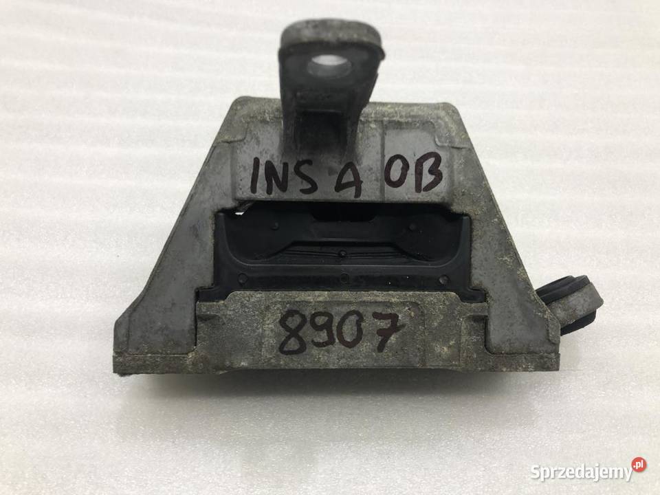 ŁAPA PODUSZKA SILNIKA OPEL INSIGNIA A 13227717