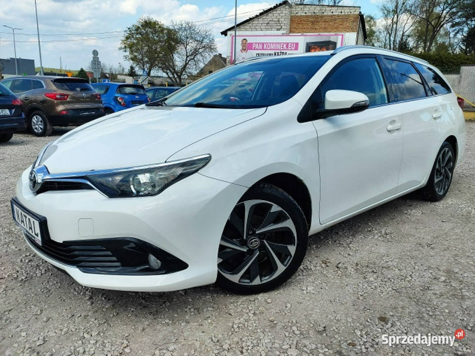 Toyota Auris Automat Super stan II 2012 Rok produkcji 2016 Bydgoszcz