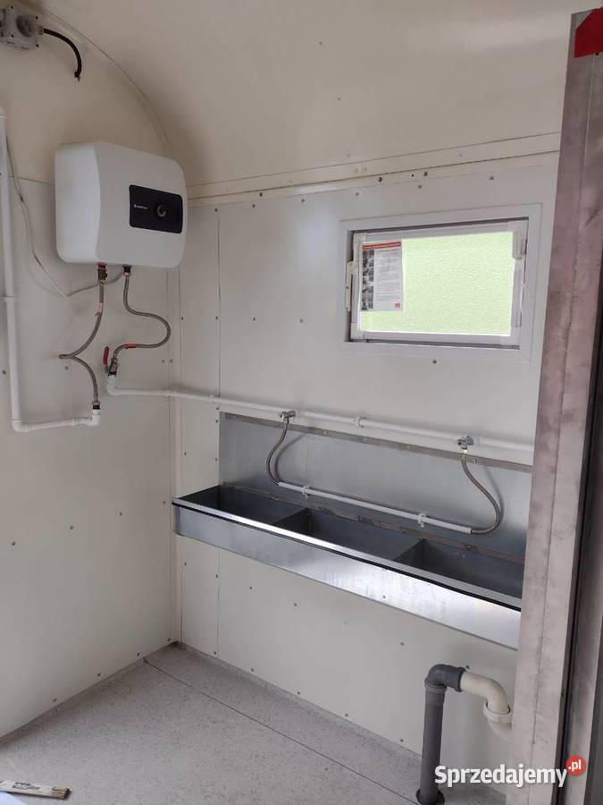 Brakowóz sanitarny stan idealny wyposażenie