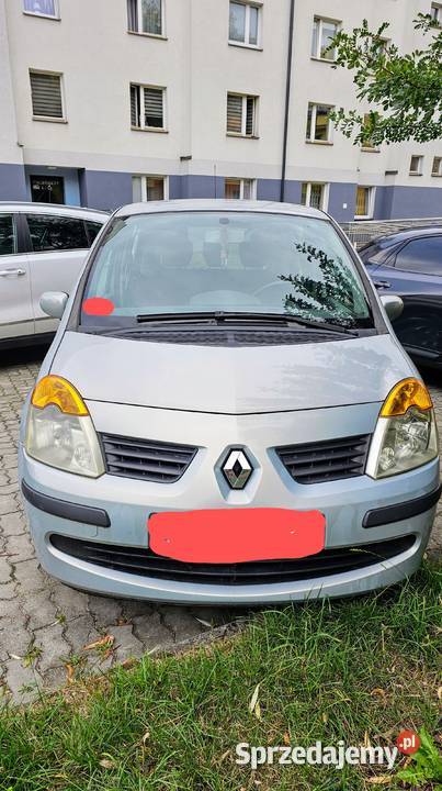 Sprzedam używany w sta Reault Modus poj12 moc 75 benzyna mazowieckie Radom sprzedam