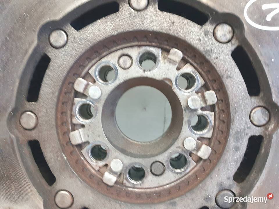Toyota Avensis T25 22 D4D KOŁO DWUMASOWE dwumasa Janów
