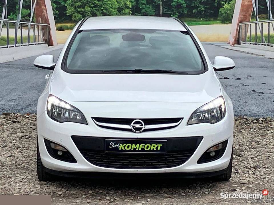 Opel Astra 14 T Color Edition 140 2016r Możliwy 140KM mazowieckie Radom