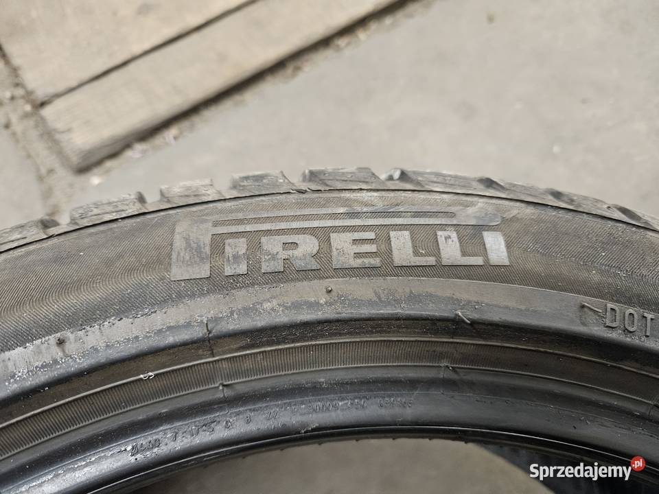 2 22545 R18 95V Pirelli Sotto Zero 3 2022r 660mm