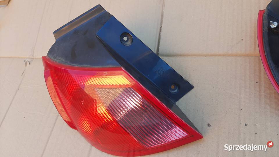 lampa tylna prawa lewa Mitsubishi Colt VI z30 osobowe Dębno sprzedam