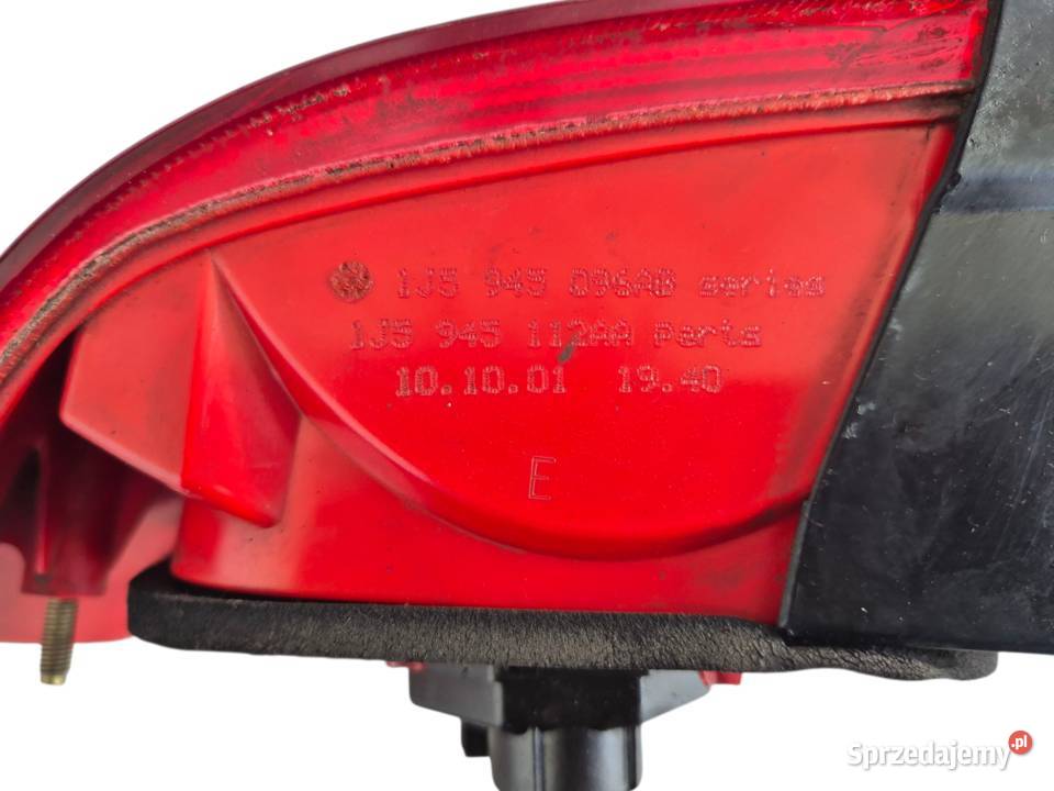 LAMPA TYŁ PRAWY TYLNA PRAWA VW BORA SEDAN prawe Działoszyce