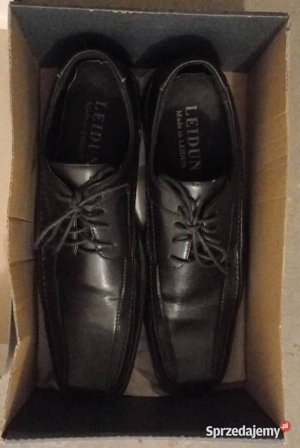 Buty męskie Pantofle czarne rozmiar 41 42 43 Elbląg