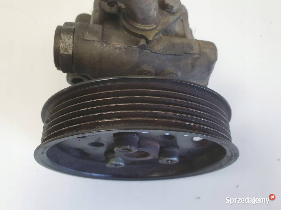 VW Transporter T5 20 8V POMPA WSPOMAGANIA Chełm