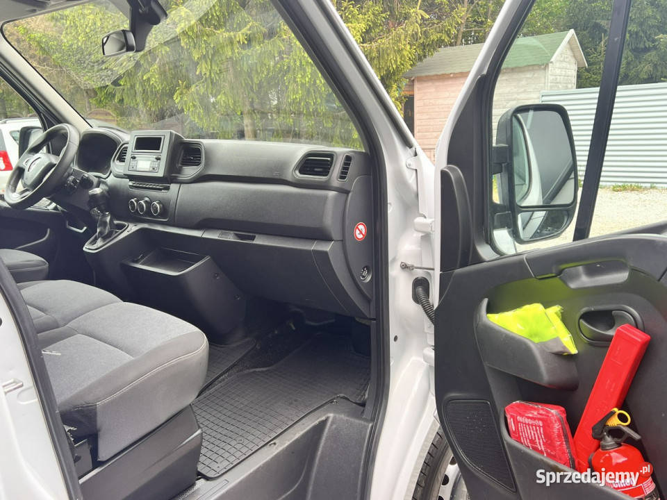 Renault Master L2H2 średniak 7osobowy lift sprzedam