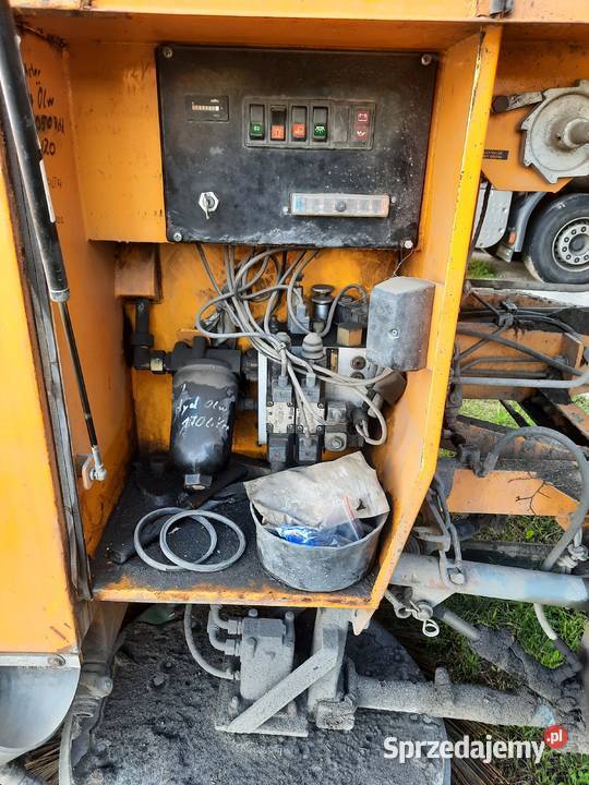 Zamiatarka elewatorowa Broddway Hd Senior Szydłowiec