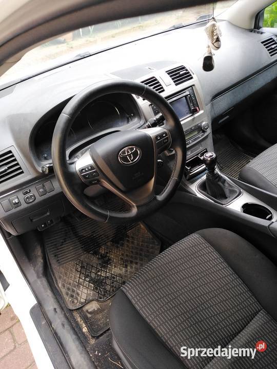 Toyota Avensis wspomaganie kierownicy