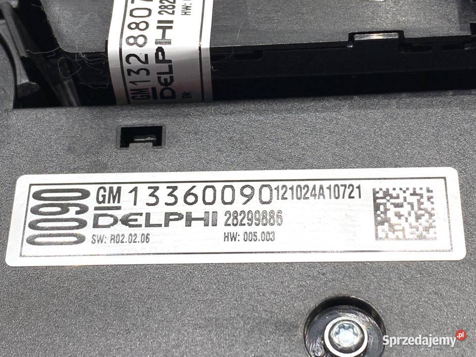 PANEL STEROWANIA RADIA OPEL ASTRA J 13360090 Motoryzacja