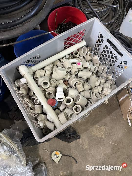 Złączki kolanka trójniki Gromnik