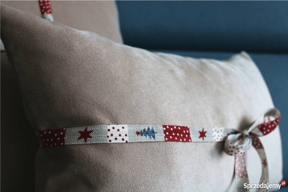 Poduszki na prezent dekoracyjne beżowe jasny Gdańsk